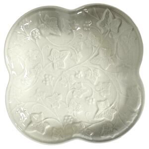 Wedgwood 1996 White Earthenware England Signed Jewelry Trinket Tray-NEW in Box